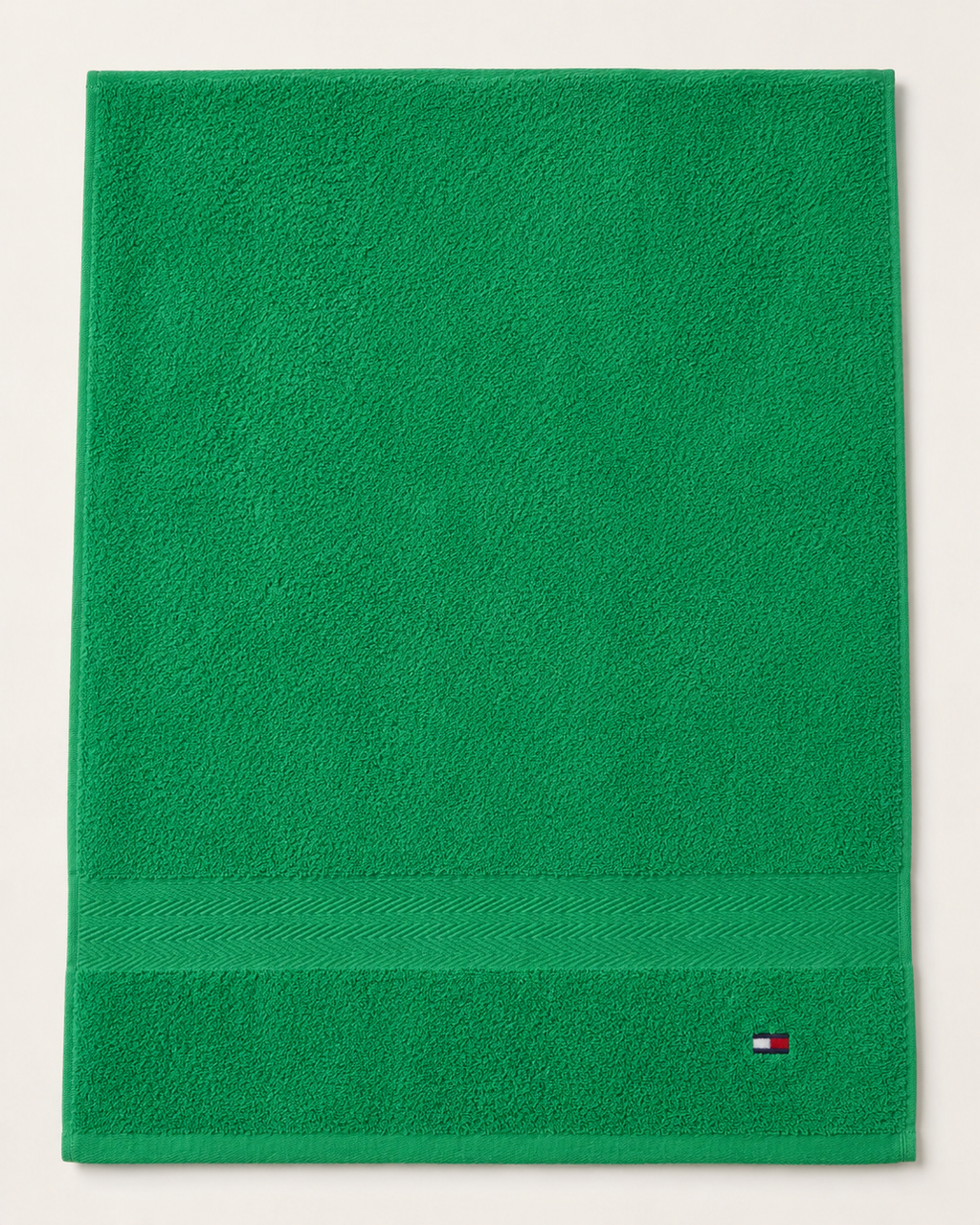 Tommy Hilfiger Modern American Bath Towel – Bright Green