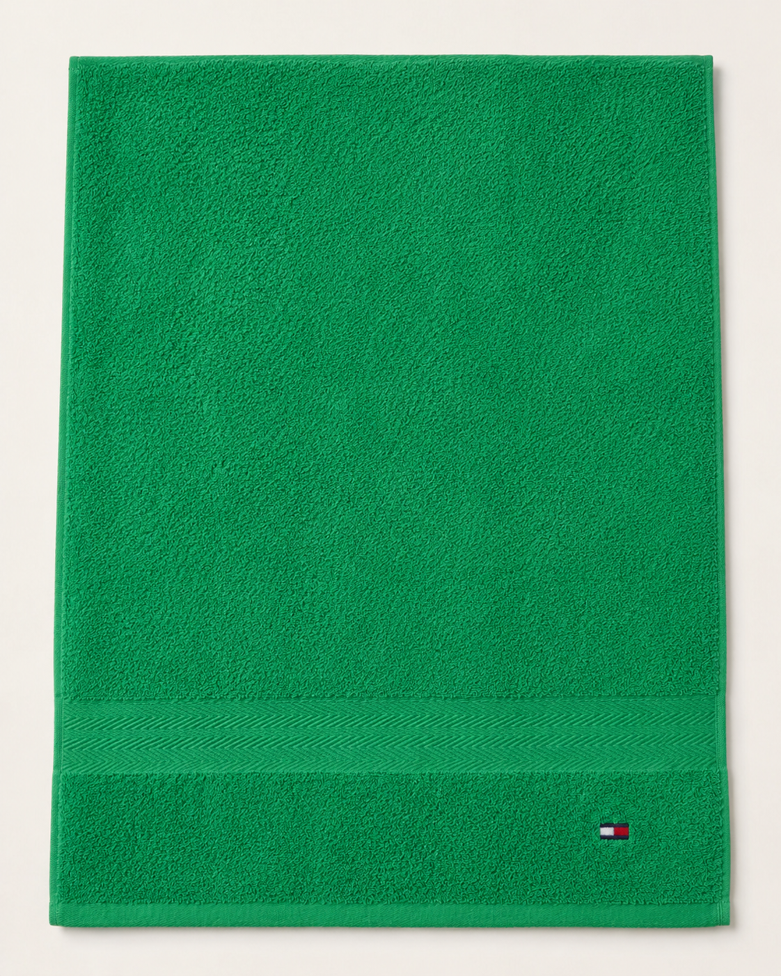 Tommy Hilfiger Modern American Bath Towel – Bright Green