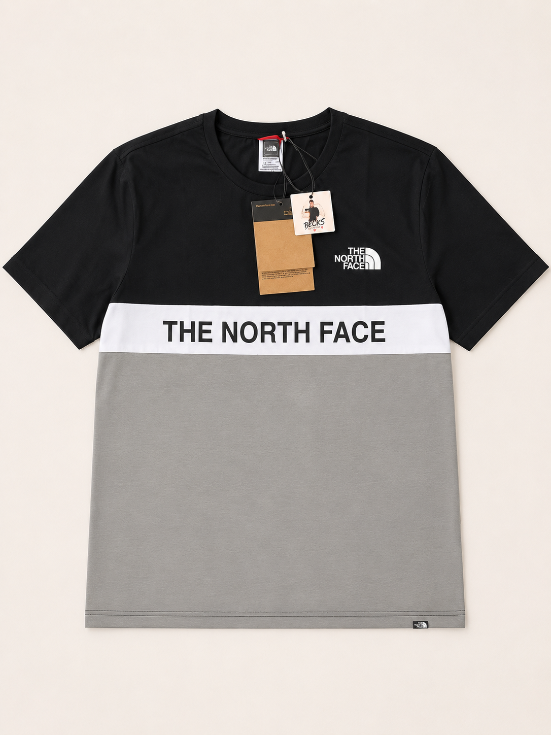 The North Face Colour Block T-Shirt – Black/Grey – Large