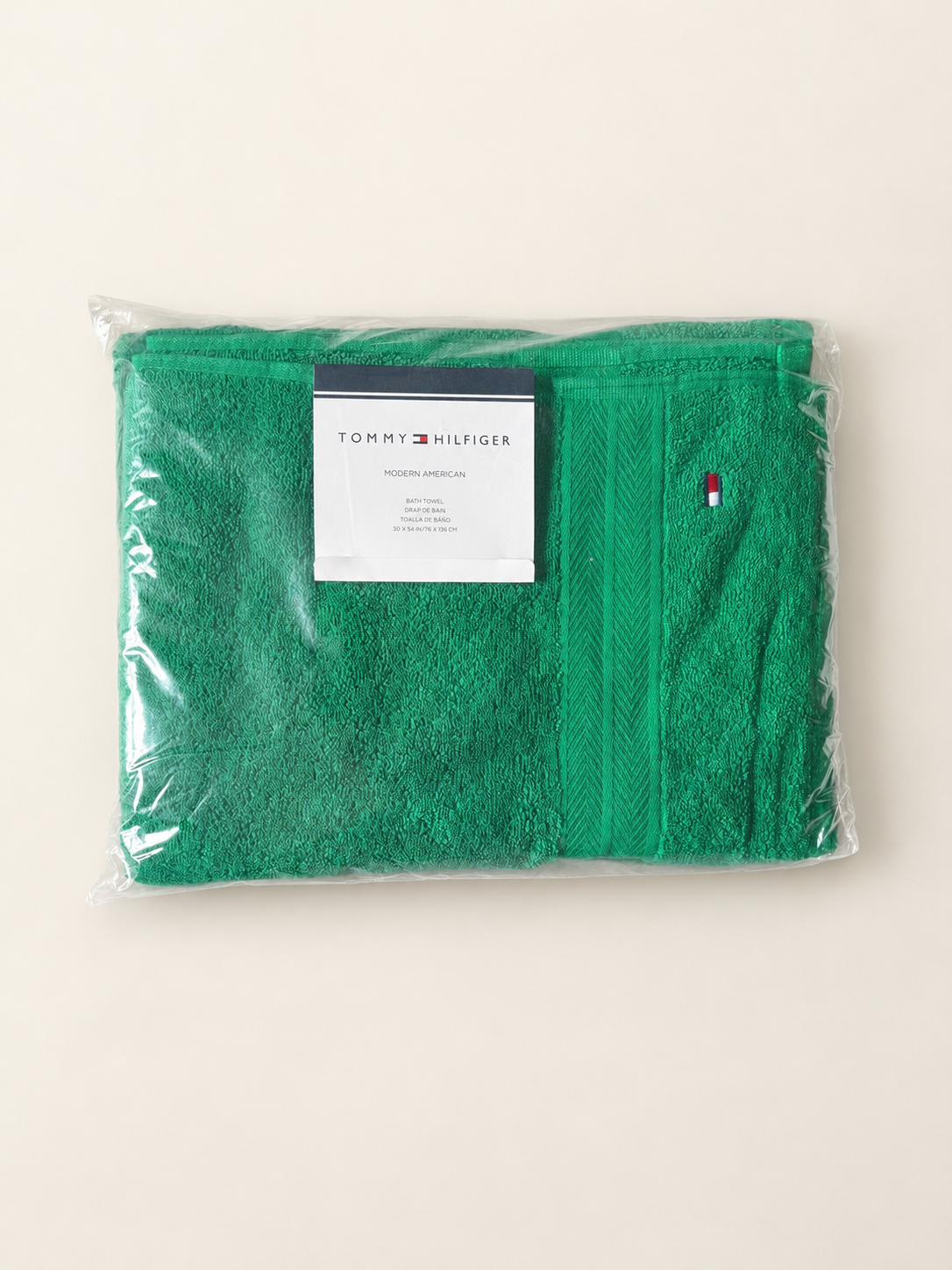 Tommy Hilfiger Modern American Bath Towel – Bright Green